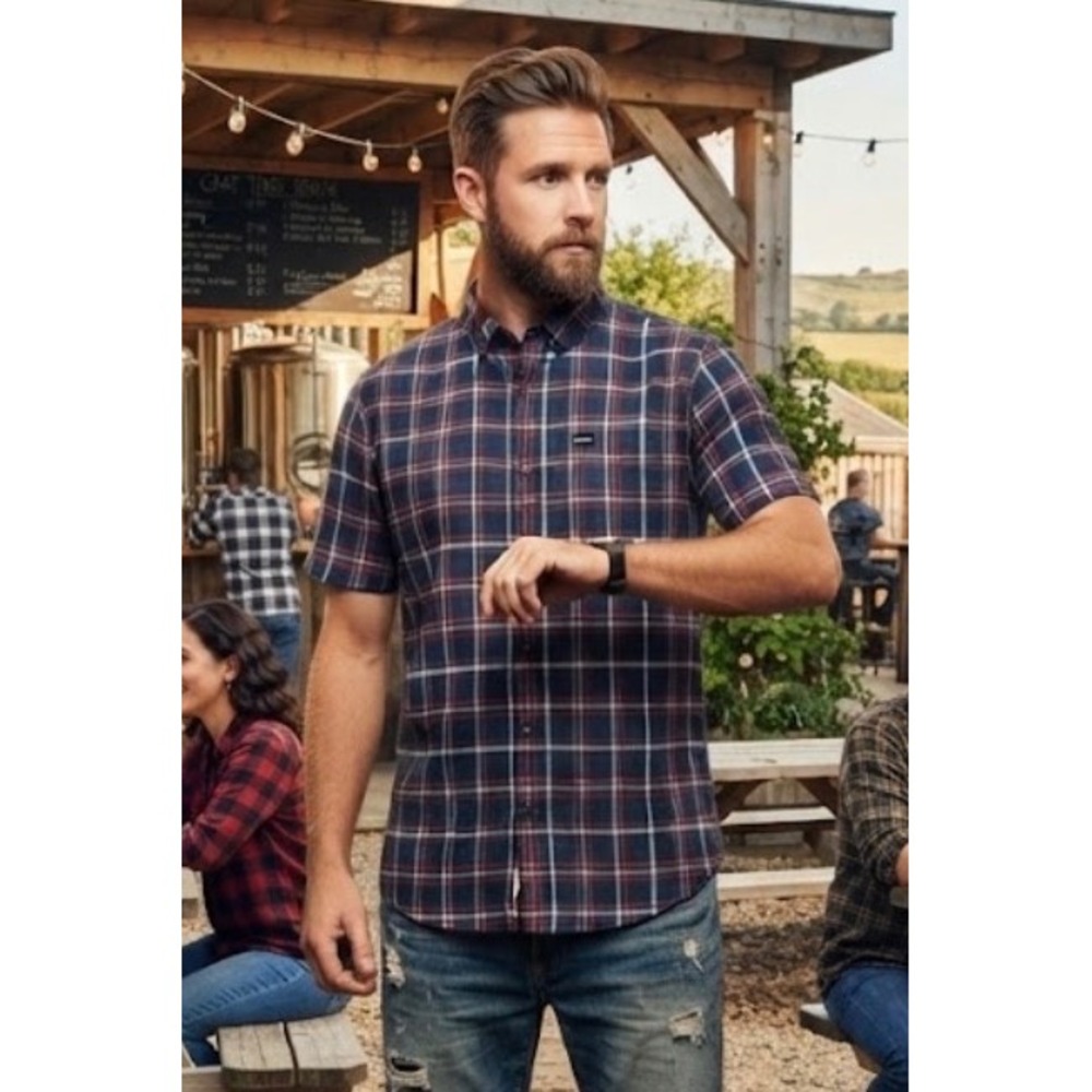RVCA Mens Slim Fit Plaid Short Sleeve Button Down Shirt Navy Red Small